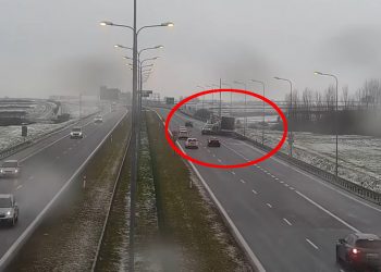 Ujawnili nagranie z wypadku. Staranował drogowców, nawet nie hamował [WIDEO]