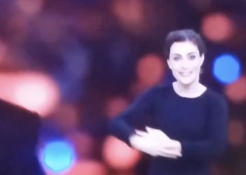 Tłumaczka języka migowego znów skradła show! Widzowie zachwyceni [WIDEO]