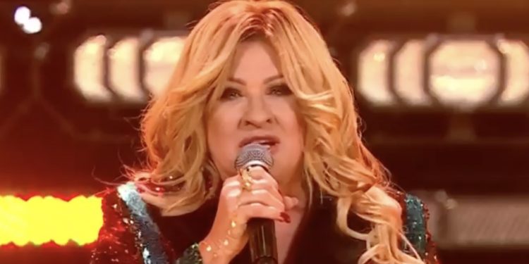 Kozidrak ze sceny: „Było mi to bardzo potrzebne”. Internauci nie zostawili na niej suchej nitki [WIDEO]