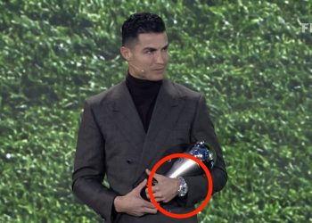 Cristiano Ronaldo ze specjalną nagrodą na gali FIFA The Best. Jego zegarek przyciągnął szczególną uwagę