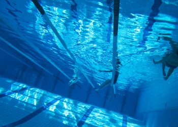 Zrobił zdjęcie kobiecie na basenie. Teraz grozi mu więzienie