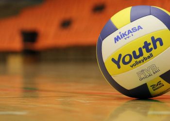 Polski siatkarz wyrzucony z klubu, bo nie chciał się zaszczepić