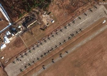 Najnowsze zdjęcia satelitarne potwierdzają najgorszy scenariusz. Wojna na Ukrainie coraz bliżej?