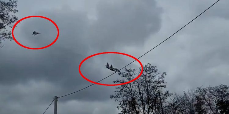 Bitwa powietrzna nad Kijowem? W sieci wstrząsające nagrania [WIDEO]