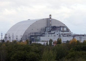 Atak na elektrownię w Czarnobylu! „Pył radioaktywny może przykryć terytorium krajów UE”