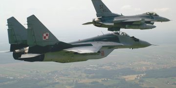 f-16 polska samoloty myśliwce