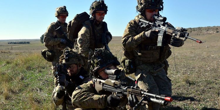 Pierwsze państwo deklaruje udział w misji pokojowej na Ukrainie