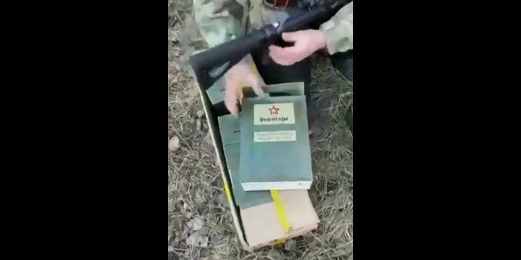 Przeterminowane racje żywnościowe w rosyjskim wojsku. Jest nagranie [WIDEO]
