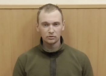 Rosyjski żołnierz ujawnia: „Pozwolono otworzyć ogień do ludności cywilnej” [WIDEO]