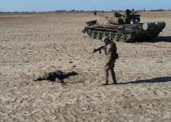 Rosyjski żołnierz poddał się razem z czołgiem. Dostanie nagrodę