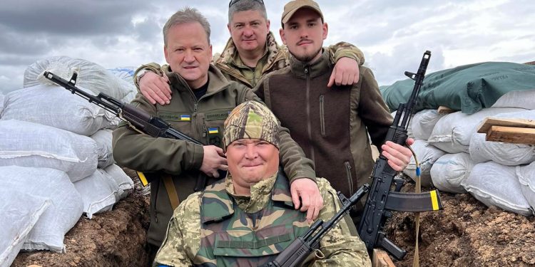 Biełanow przed laty zdobył Złotą Piłkę. Teraz z bronią walczy na Ukrainie