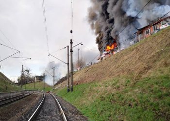 Rosjanie znów atakują Lwów! „Pięć potężnych uderzeń rakietowych”