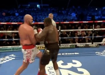 Tyson Fury obronił mistrzowski pas. Tak znokautował rywala [WIDEO]
