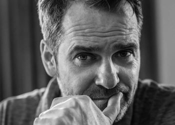 Deląg jest gwiazdą w Rosji. Przewidział inwazję. „Niby mili ludzie, a przy kieliszku mówią…”