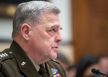 Szef sztabu armii USA: „Ryzyko poważnego konfliktu międzynarodowego rośnie”