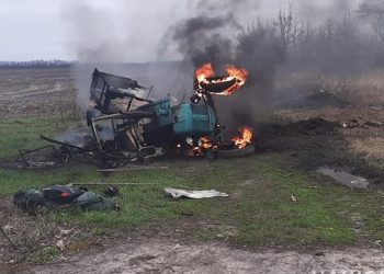 Traktorzysta najechał na to i zginął na miejscu. Ukraińscy rolnicy ryzykują życie