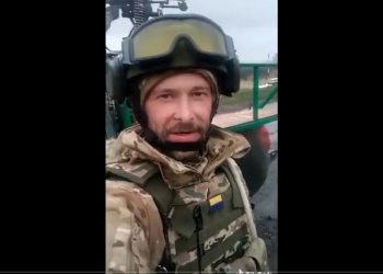 Ukraiński żołnierz pokazał, jak skończyli Rosjanie. „Dobry wieczór, tu Ukraina!” [WIDEO]