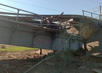 Ukraińcy zniszczyli most, którym Rosjanie wozili broń. Piszą o… „samolikwidacji”