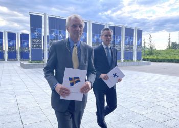 Szwecja i Finlandia złożyły wnioski o przystąpienie do NATO