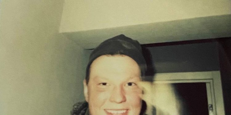 Rosyjski żołnierz splądrował mieszkanie na Ukrainie. Przez przypadek pozostawił dowód swojej winy