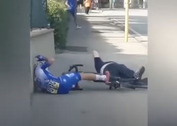 Tragiczny finał wyścigu kolarskiego. Stefano Martolini nie żyje. Miał 41 lat [WIDEO]