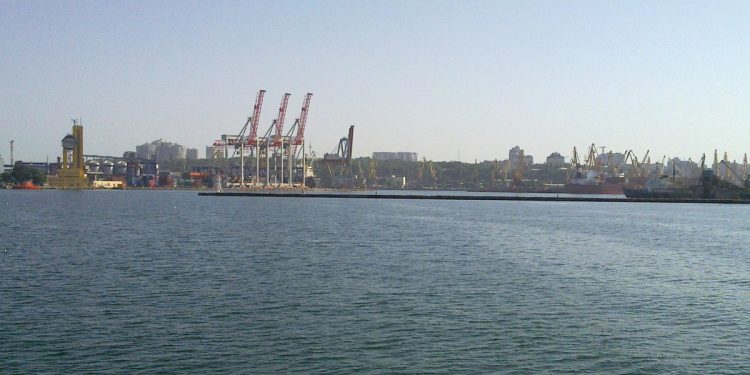 Rosjanie mają nowy cel? „Okręty wroga przegrupowują się”