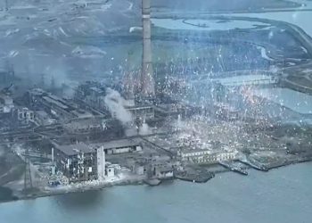 Rosjanie użyli broni chemicznej w Azowstal? Szokujące nagranie. Ukraina wszczyna śledztwo [WIDEO]