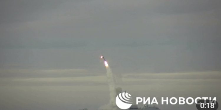 Rosjanie straszą nową bronią. Pokazali nagranie [WIDEO]