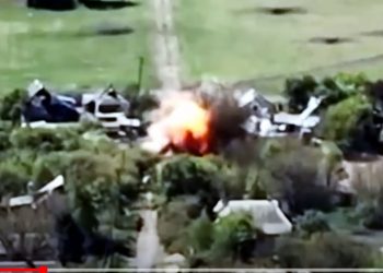 Ukraińcy pokazali nową superbroń. Wystarczył jeden strzał [WIDEO]