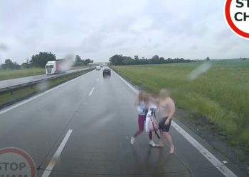 Szarpanina na autostradzie A4. Wszystko nagrano [WIDEO]