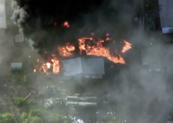 Niemal 50 rozbitych czołgów i innych pojazdów. Ten atak Rosjanie zapamiętają na długo [WIDEO]