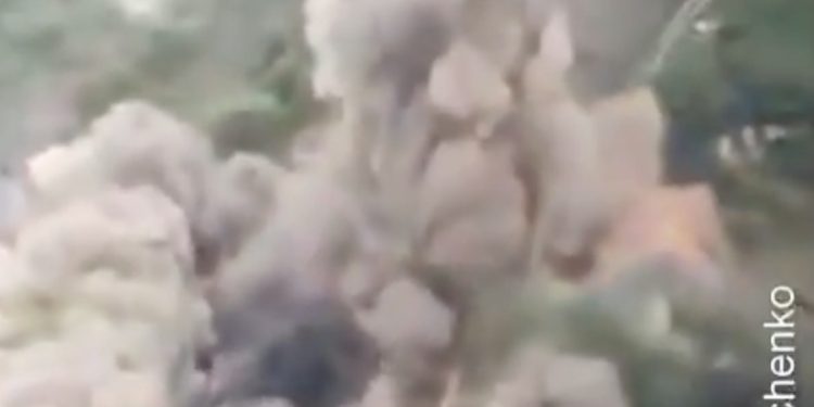 Ukraińcy wysadzili most na tyłach wroga. Spektakularne nagranie [WIDEO]