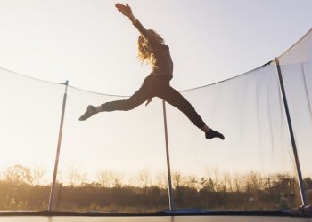 Ile kosztują profesjonalne trampoliny ogrodowe?