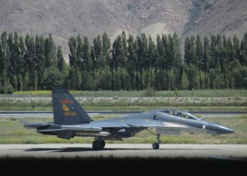 Chiński Shenyang J–11
