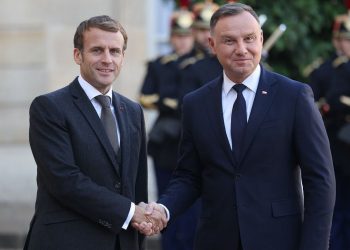 Macron zadzwonił do Dudy po wizycie w Kijowie. Wiadomo, o czym mówił