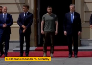 Macron, Scholz, Draghi i Iohannis na Ukrainie! „To straszna wojna” [WIDEO]