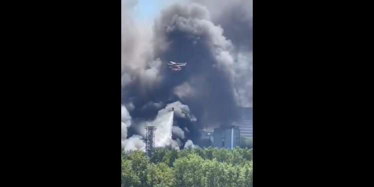 Potężny pożar w Moskwie! Służby mówią o podpaleniu [WIDEO]