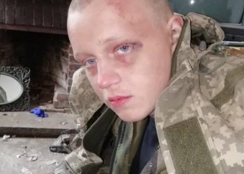 Ukraińcy schwytali snajpera. Gdy zajrzeli do jego dokumentów, doznali szoku