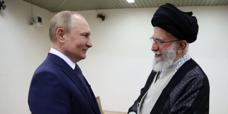 To po to Putin pojechał do Iranu?! Sensacyjne doniesienia jego współpracownika