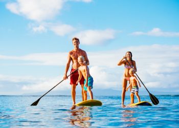 Wakacyjne aktywności – na jakie dyscypliny warto postawić w tym sezonie?