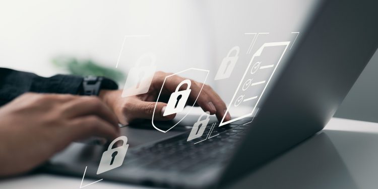 Jak zabezpieczyć dane w swojej małej firmie?