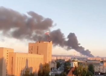 Kłęby dymu nad Melitopolem