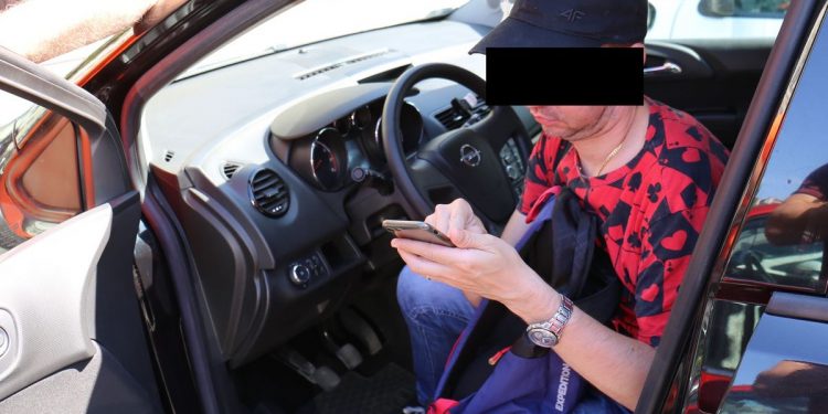 Pijany przyjechał do lekarza. Obok szła pielgrzymka policjantów