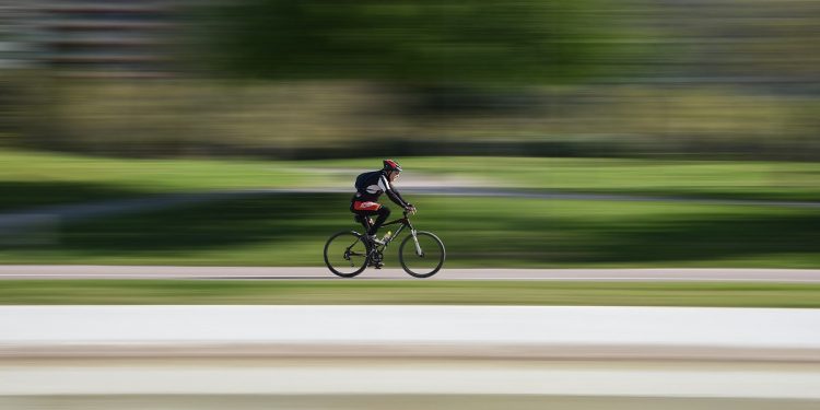 Rowerzysta złapany przez… fotoradar. Przekroczył prędkość o 30 km/h