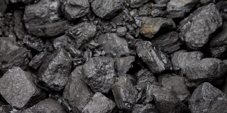 Minister Moskwa: „Tej zimy Polska musi importować węgiel”