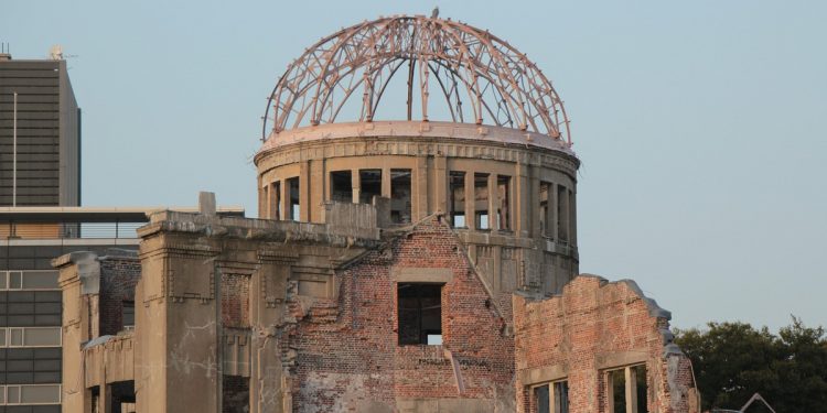 Mer Hiroszimy ostrzega przed użyciem broni nuklearnej. Mówił o Putinie