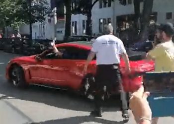 Lewandowski prowokowany przez… kibiców Bayernu. Na nagraniu słychać, co krzyczeli [WIDEO]