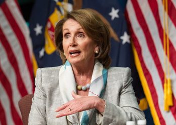 Pelosi wylądowała na Tajwanie! Chiny gromadzą wojsko