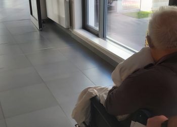 Wałęsa znów pisze ze szpitala. Tym razem mówi o… „świetle w tunelu”