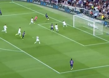 Lewandowski z pierwszym golem dla Barcelony. I to jakim! [WIDEO]